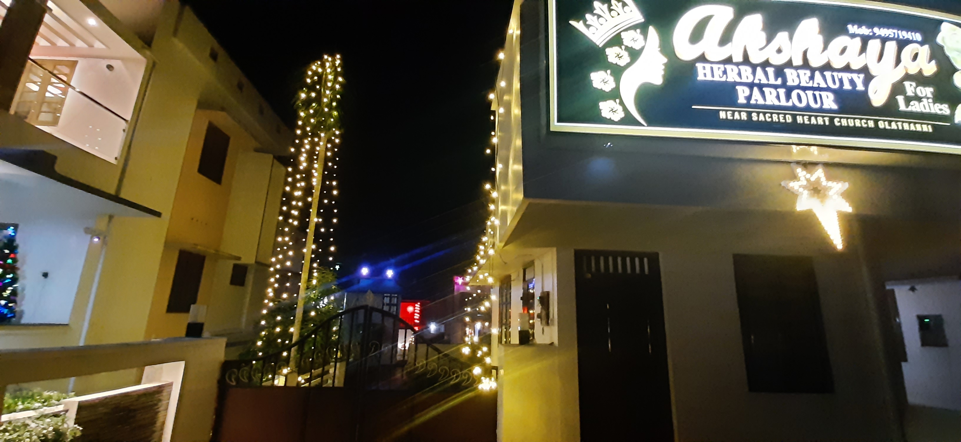 Akshaya Beauty Parlor Front